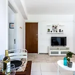 Apartament Mila's 1-br In Larnaca